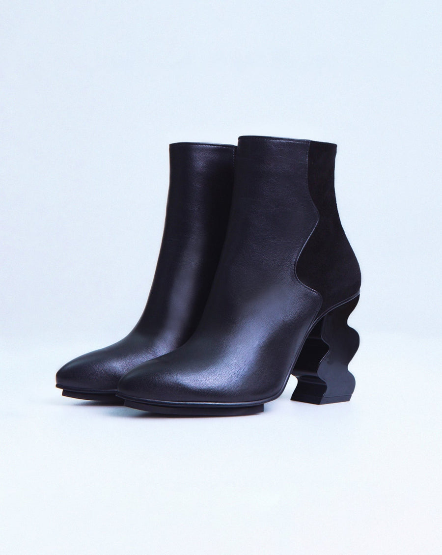 iRi INES Black Pointed Toe Leather Boot