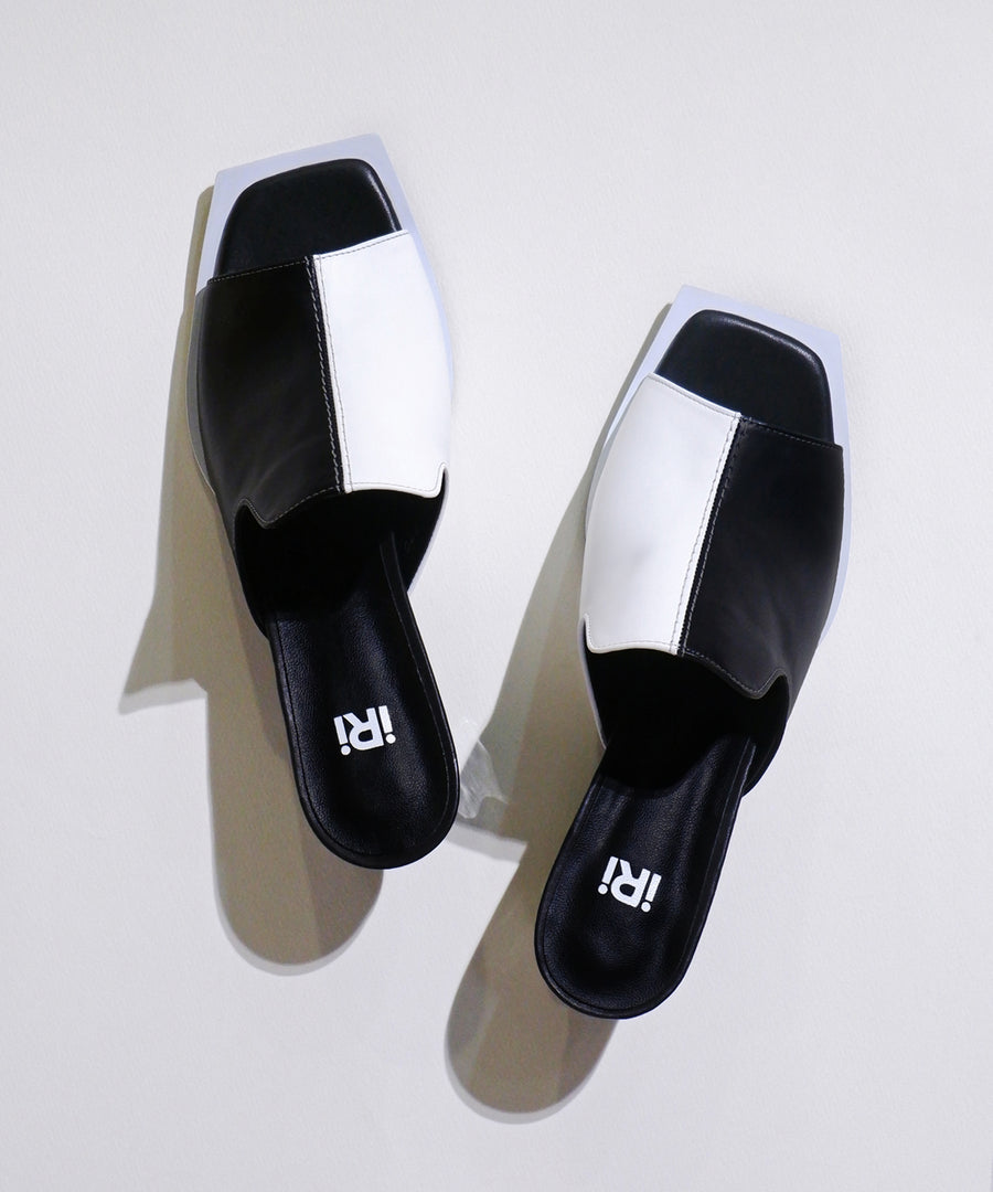 iRi REA BW3 Black and White Open Toe Mule