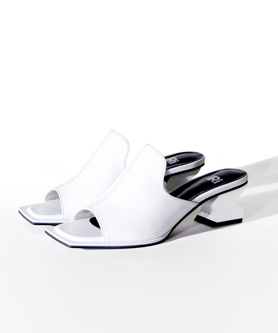 iRi REA White Open Toe Mule | Patented Dancing Heel Sustainably Made