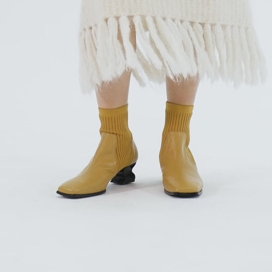 iRi CAMEL FREA Knit Leather Ankle Boot