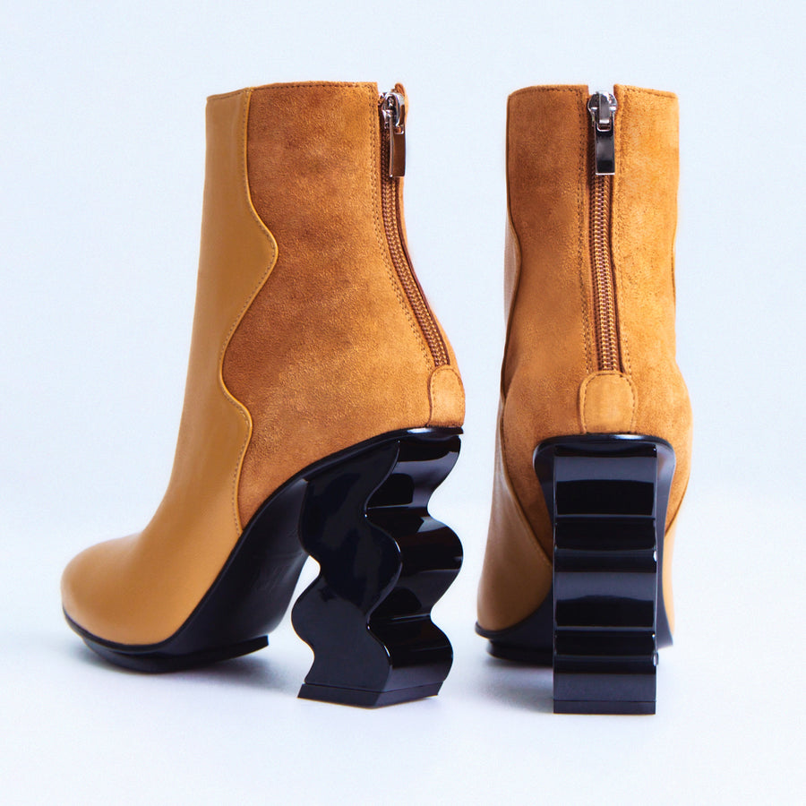iRi Camel INES Pointed Toe Leather Boot