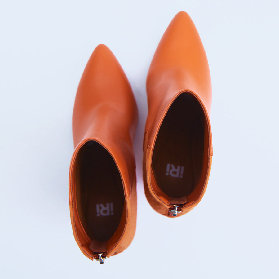 iRi Orange INES Pointed Toe Leather Boot