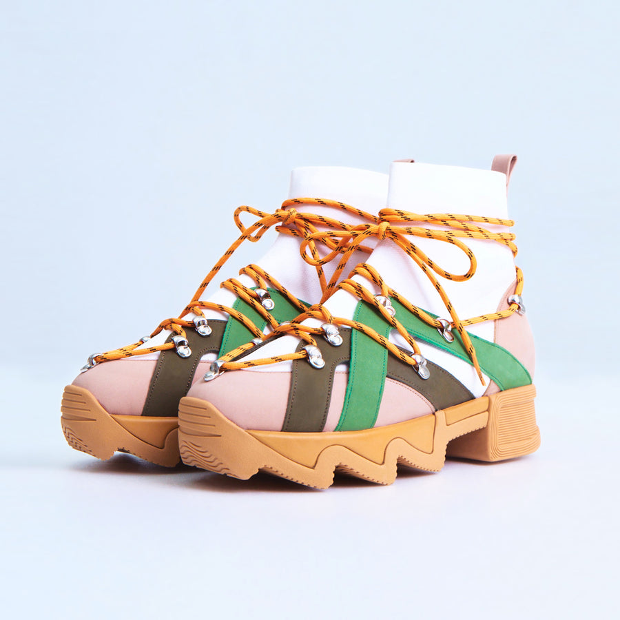 iRi Multi ROY Eyelet Lacing Sneaker